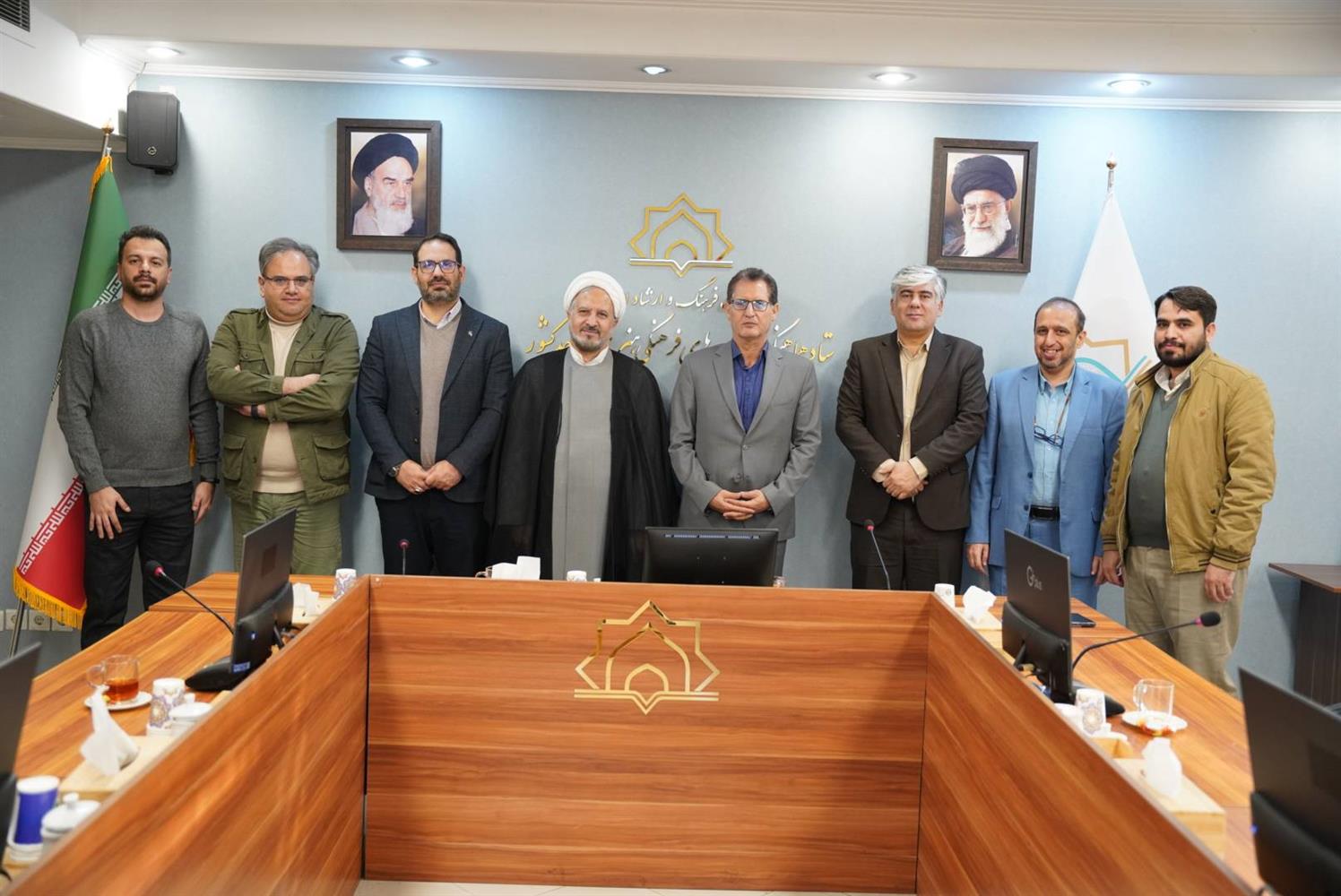 نشست مشترک رییس فدراسیون ورزش‌های همگانی با رییس ستاد هماهنگی‌ کانون‌های فرهنگی مساجد کشور/ خلیلی: مساجد می‌توانند کانون ورزش همگانی باشند